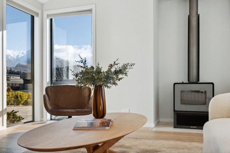 Photo of property in 6 Campbell Road, Wanaka, 9305