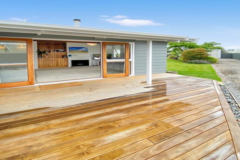 Photo of property in 92 Tollemache Road East, Longlands, Hastings, 4122