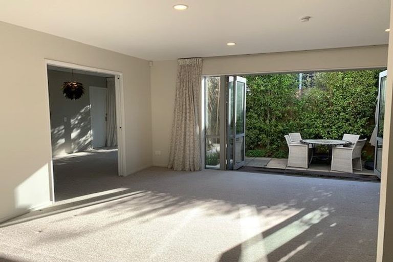 Photo of property in 4/220 Salisbury Street, Christchurch Central, Christchurch, 8013