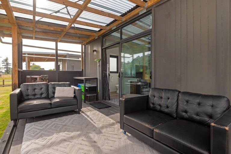 Photo of property in 7 Parkinson Street, Tolaga Bay, 4077