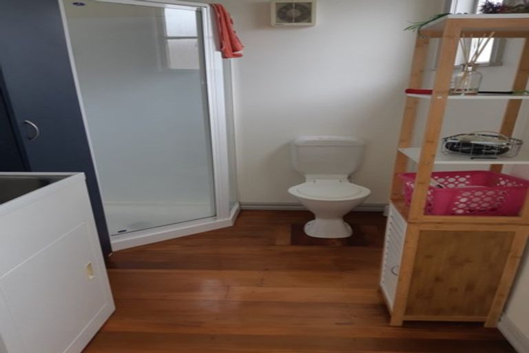 Photo of property in 14 Venice Street, Martinborough, 5711