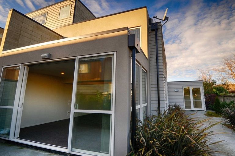 Photo of property in 6/408 Worcester Street, Linwood, Christchurch, 8011