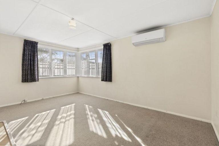 Photo of property in 302 Oxford Terrace, Avalon, Lower Hutt, 5011