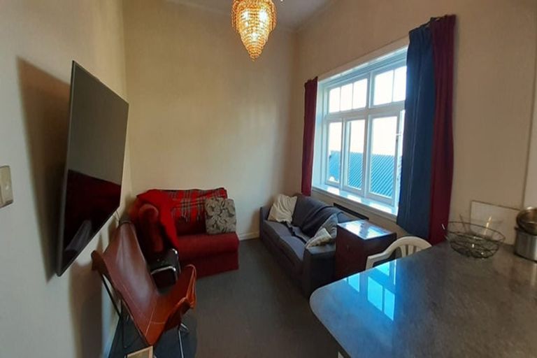 Photo of property in 1-3 Mudges Terrace, Newtown, Wellington, 6021