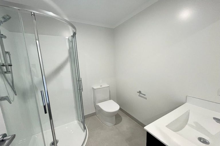 Photo of property in 2/8 Ngaere Avenue, Chartwell, Hamilton, 3210