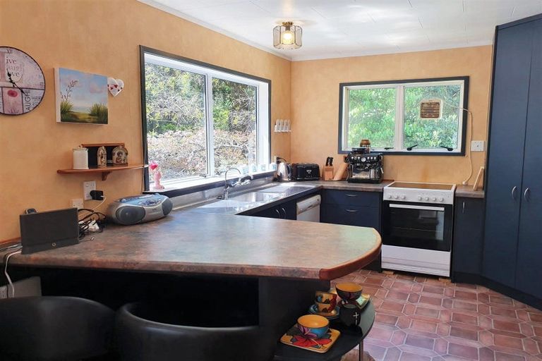 Photo of property in 42 Waiomu Valley Road, Waiomu, Thames, 3575