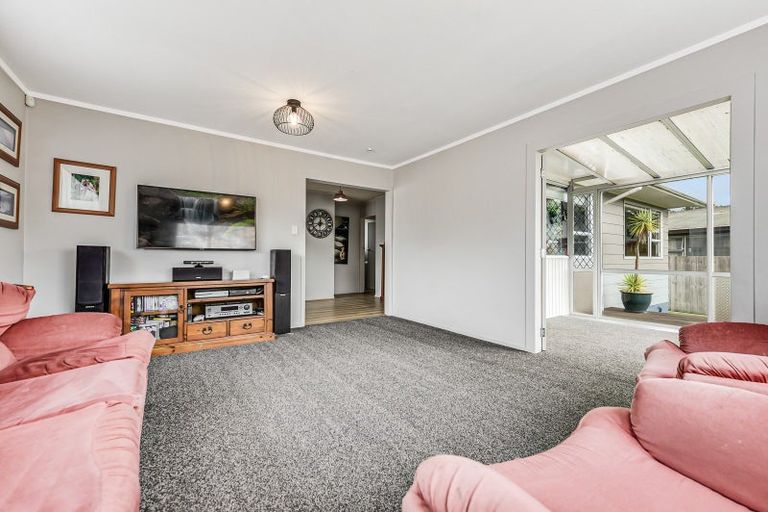 Photo of property in 12 Lansdowne Crescent, Glenview, Hamilton, 3206