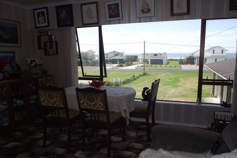 Photo of property in 6 Shaw Road, Waihi Beach, 3611