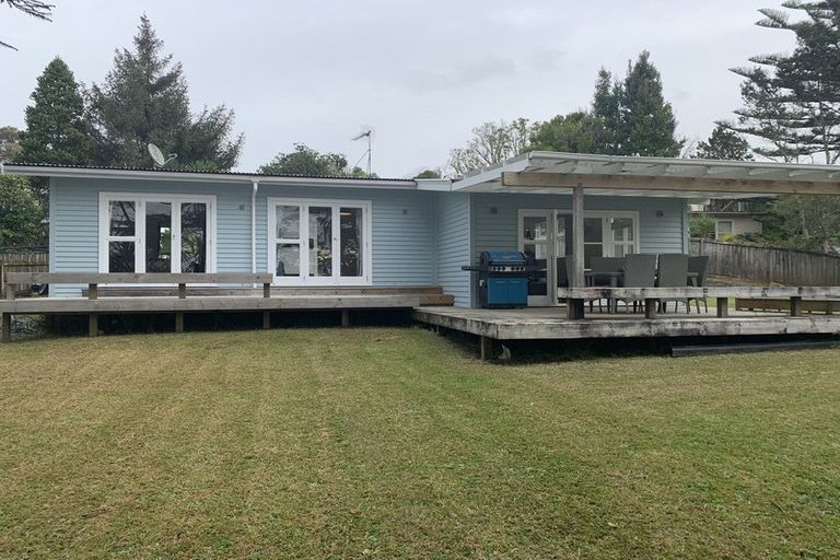 Photo of property in 47 Japonica Drive, Beach Haven, Auckland, 0626