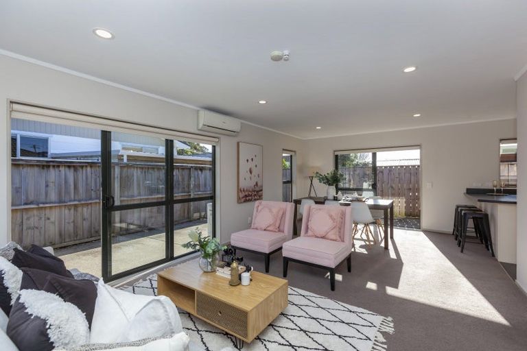 Photo of property in 64b Matatua Road, Raumati Beach, Paraparaumu, 5032