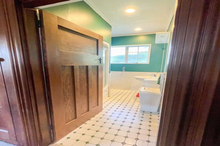 Photo of property in 143 Wallacetown Lorneville Highway, Lorneville, Invercargill, 9874