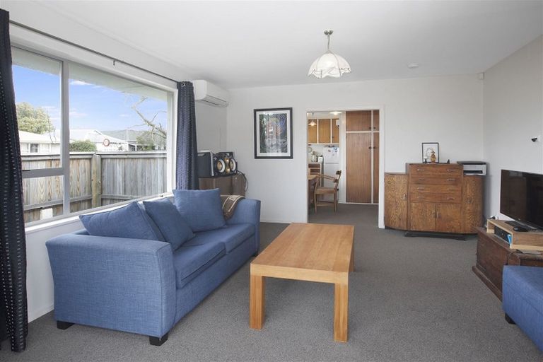 Photo of property in 1/7 Dover Street, St Albans, Christchurch, 8014