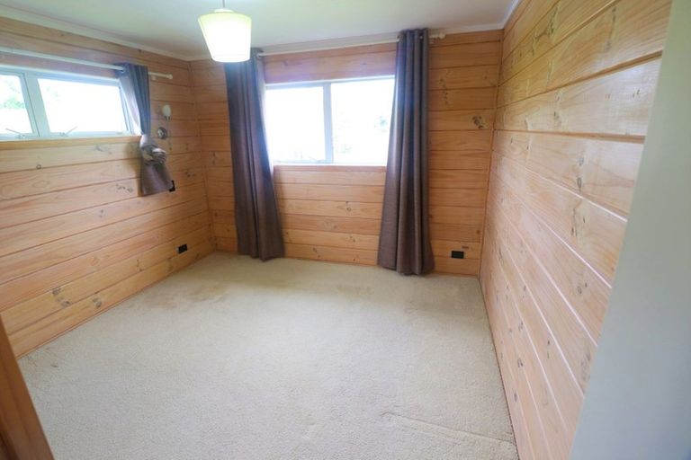 Photo of property in 28 Okura River Road, Okura, Albany, 0792