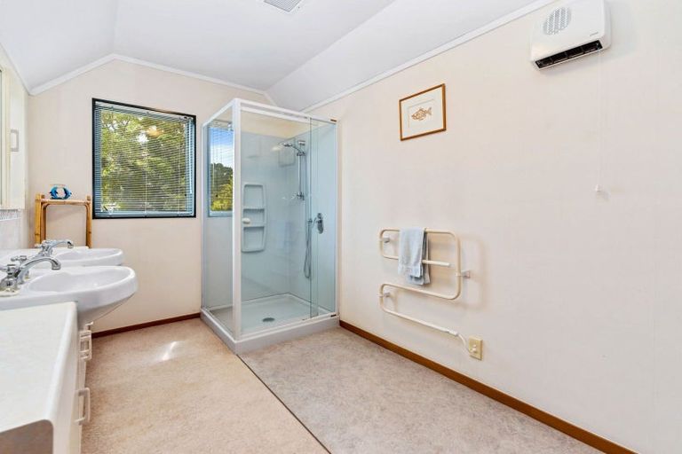 Photo of property in 122 Mill Road, Kensington, Whangarei, 0112