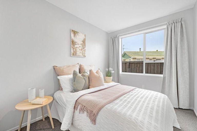 Photo of property in 2/18 Manuel Place, Bishopdale, Christchurch, 8053