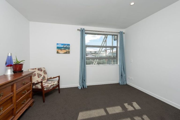 Photo of property in 8/24 Princess Terrace, Newtown, Wellington, 6021