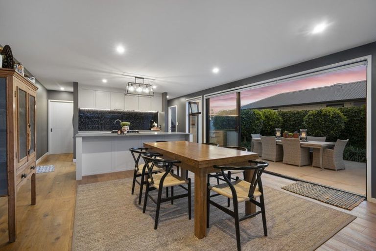 Photo of property in 16 Saint Thomas Avenue, Pyes Pa, Tauranga, 3112