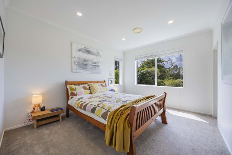 Photo of property in 67 Matua Road, Huapai, Kumeu, 0810