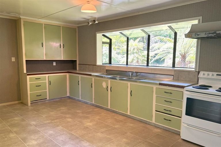 Photo of property in 30 Power Road, Karoro, Greymouth, 7805