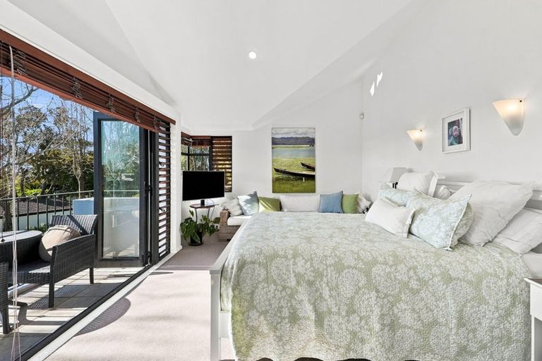 Photo of property in 32a Castor Bay Road, Castor Bay, Auckland, 0620