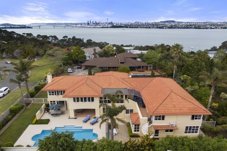 Photo of property in 105 Onetaunga Road, Chatswood, Auckland, 0626