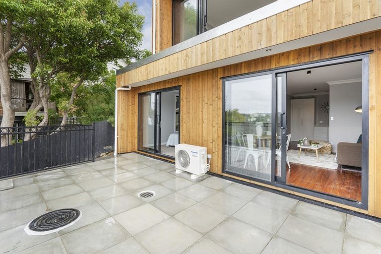 Photo of property in 5 Boutique Way, Orewa, 0931