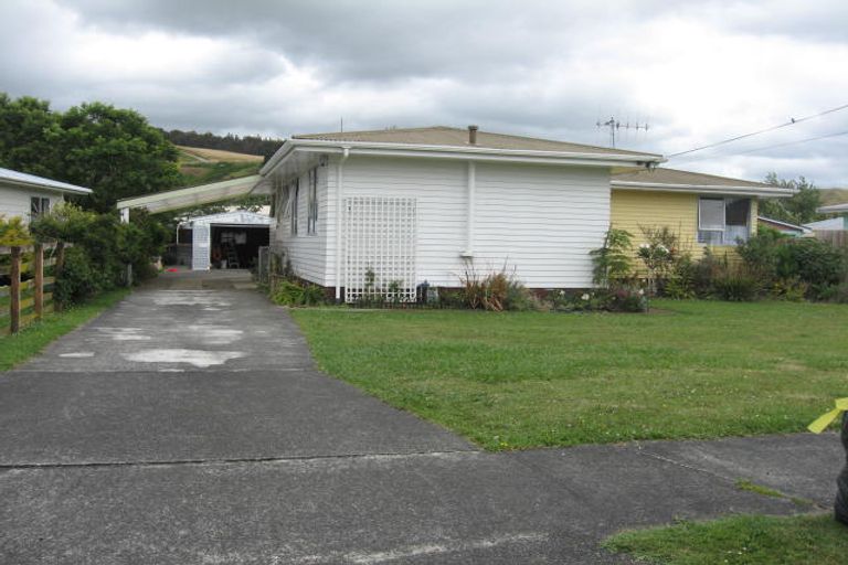 Photo of property in 17 Ward Street, Aramoho, Whanganui, 4500