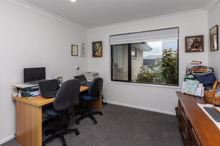 Photo of property in 123 Prestons Park Drive, Marshland, Christchurch, 8083