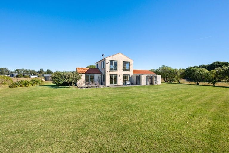 Photo of property in 16 Hinepango Drive, Rarangi, Blenheim, 7273