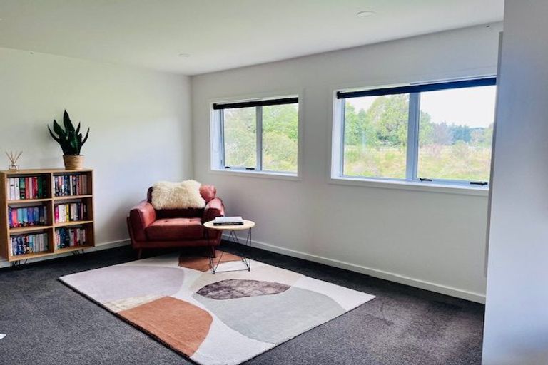 Photo of property in 19 Te Herekiekie Street, Turangi, 3334