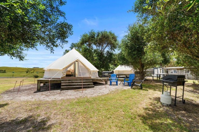 Photo of property in 49 Kai Iwi Lakes Road, Omamari, Dargaville, 0373