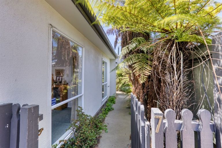 Photo of property in 1/7 Palmers Road, New Brighton, Christchurch, 8083