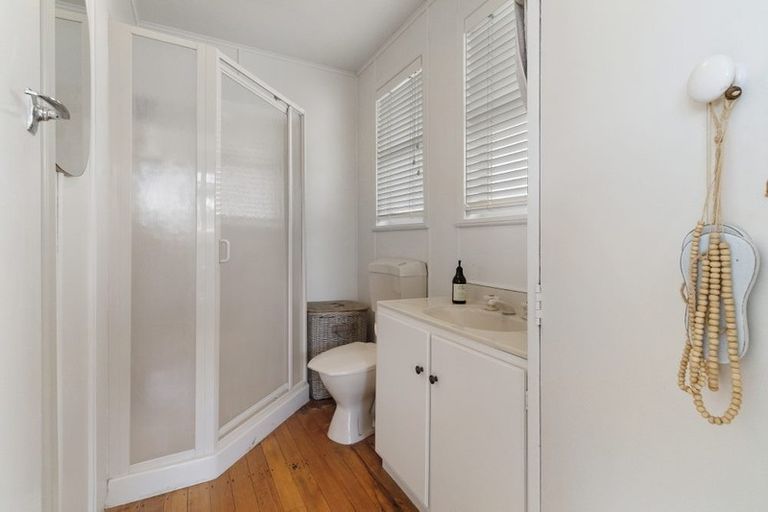 Photo of property in 15 Shaw Road, Waihi Beach, 3611