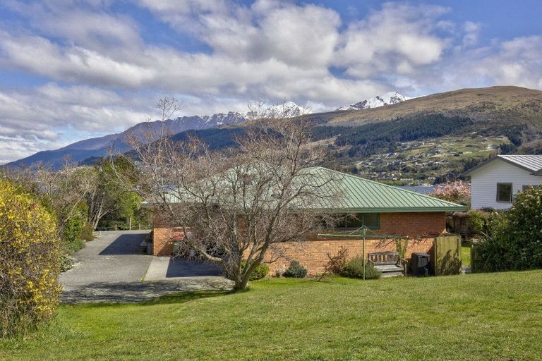 Photo of property in 22 Boyes Crescent, Frankton, Queenstown, 9300