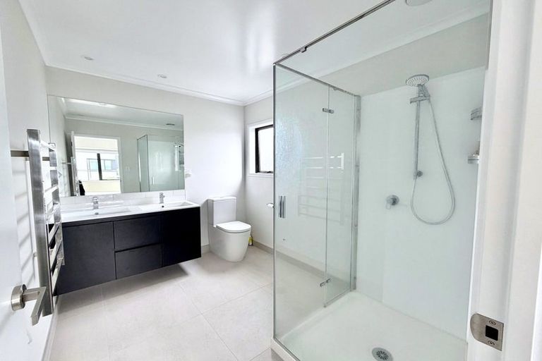 Photo of property in 10 Oranga Drive, Westgate, Auckland, 0614