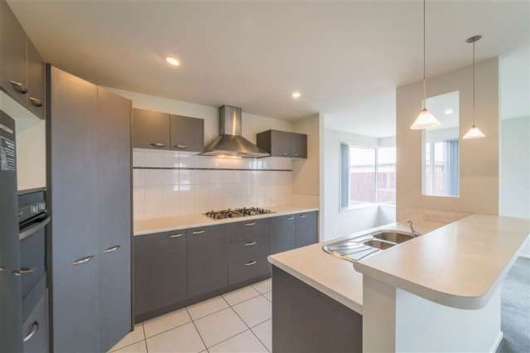 Photo of property in 62 Awatea Gardens, Wigram, Christchurch, 8042