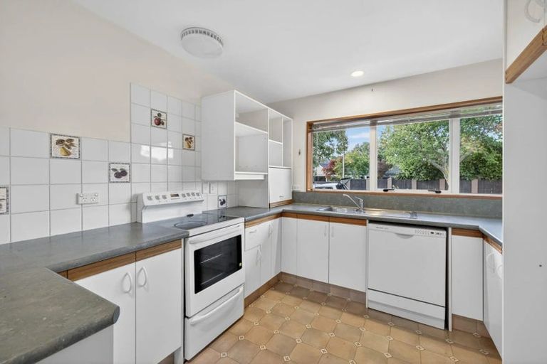 Photo of property in 300 Kensington Avenue, Rangiora, 7400