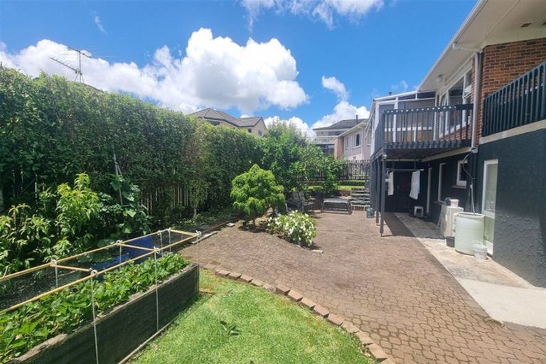 Photo of property in 21 Helvetia Road, Pukekohe, 2120