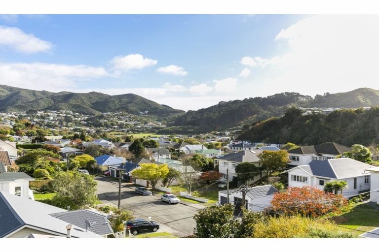 Photo of property in 14 Blakey Avenue, Karori, Wellington, 6012