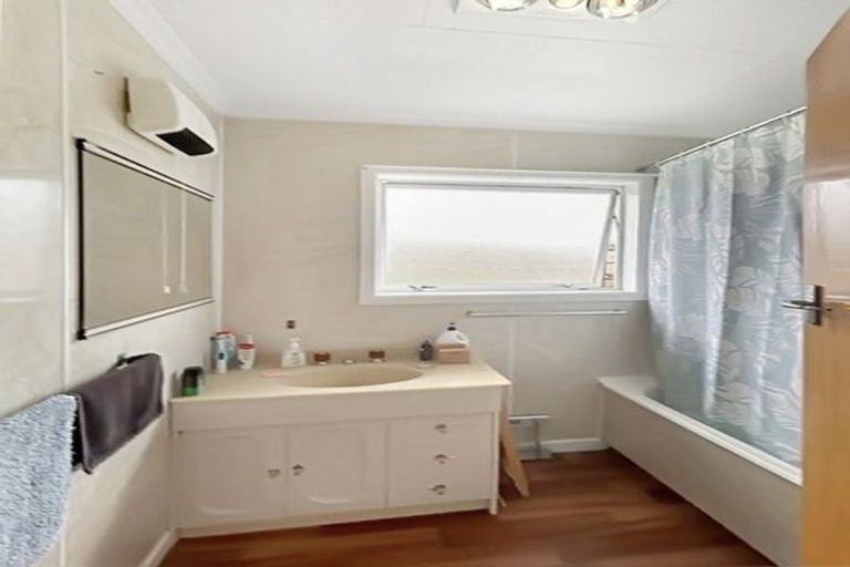 Photo of property in 5 Ward Street, Waverley, Invercargill, 9810