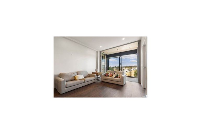 Photo of property in 102/2a Munroe Lane, Albany, Auckland, 0632