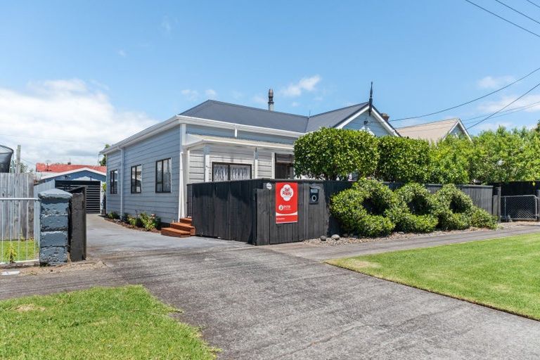 Photo of property in 47 Parris Street, Waitara, 4320