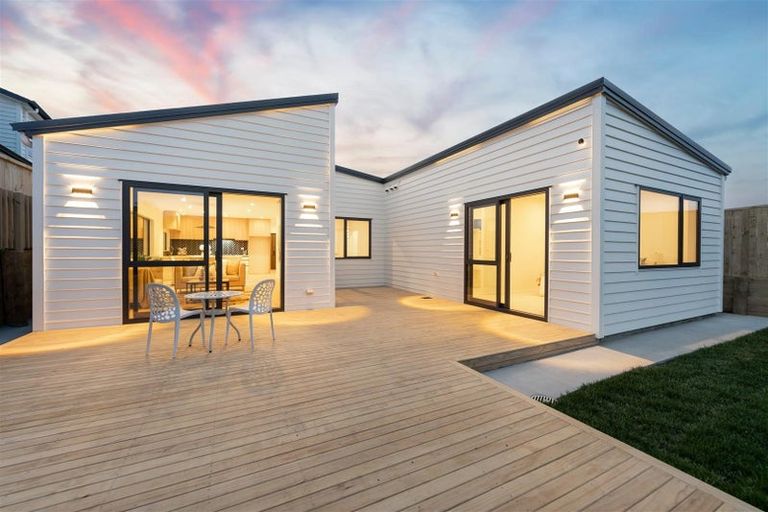 Photo of property in 69 Ta Moko Drive, Gulf Harbour, 0930