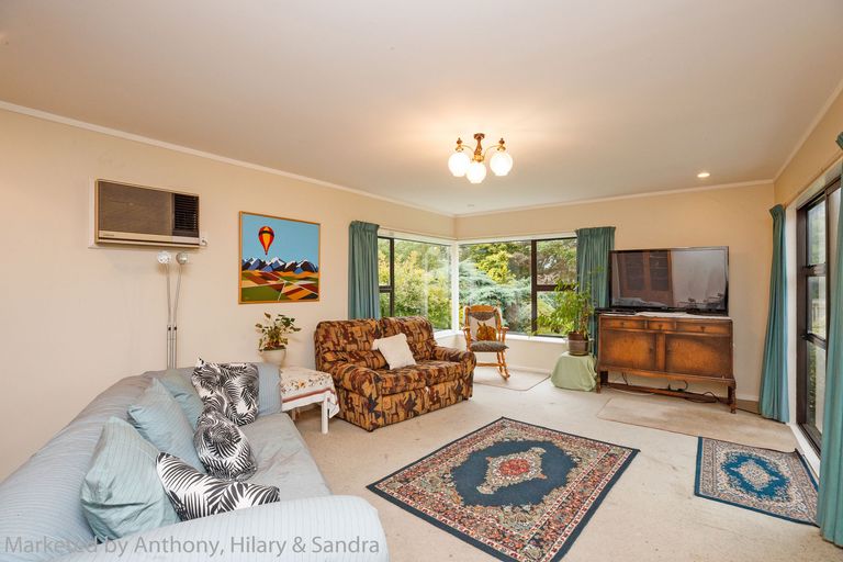 Photo of property in 19 Norwich Place, Awapuni, Palmerston North, 4412