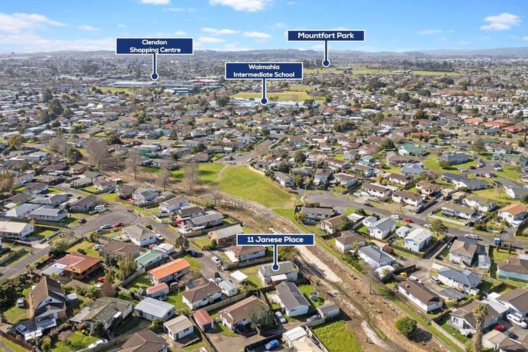 Photo of property in 11 Janese Place, Weymouth, Auckland, 2103