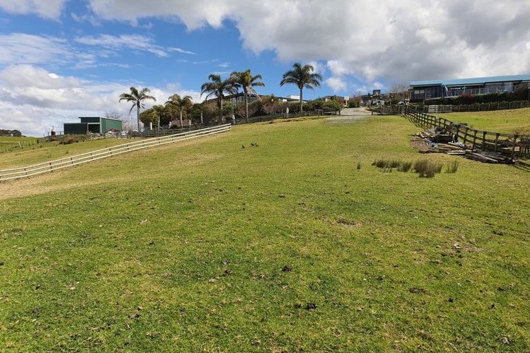 Photo of property in 655 Mahurangi East Road, Algies Bay, Warkworth, 0920