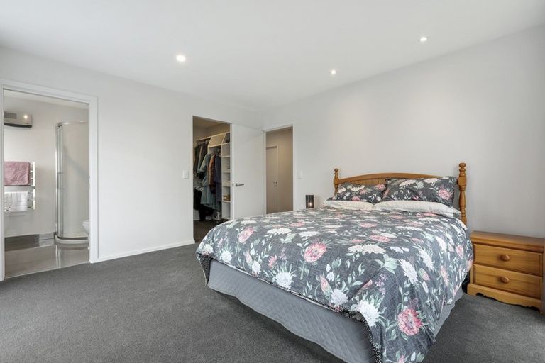 Photo of property in 25 Echelon Drive, Wigram, Christchurch, 8042