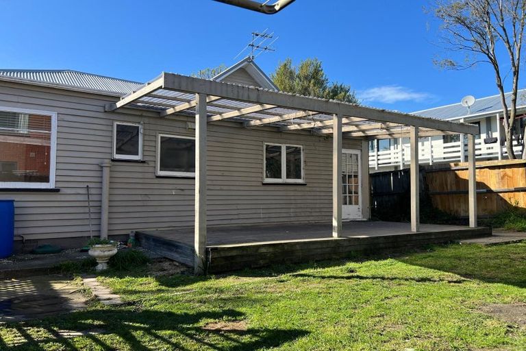Photo of property in 485 Barbadoes Street, Edgeware, Christchurch, 8013