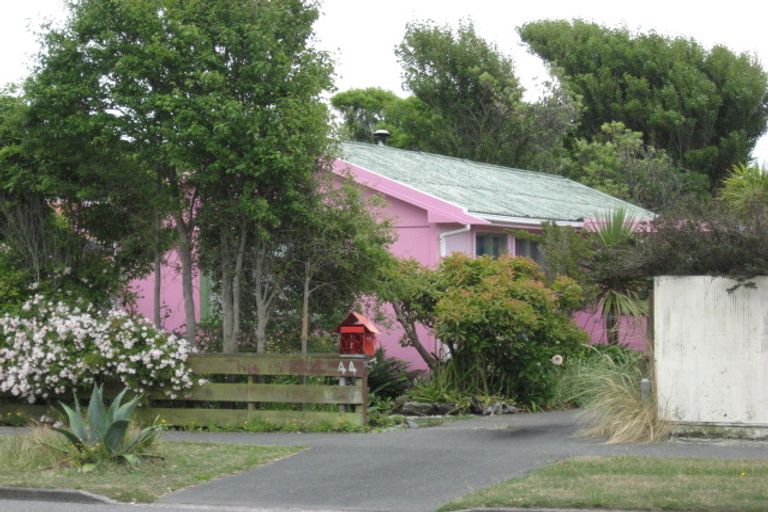 Photo of property in 44 Halsey Street, South New Brighton, Christchurch, 8062