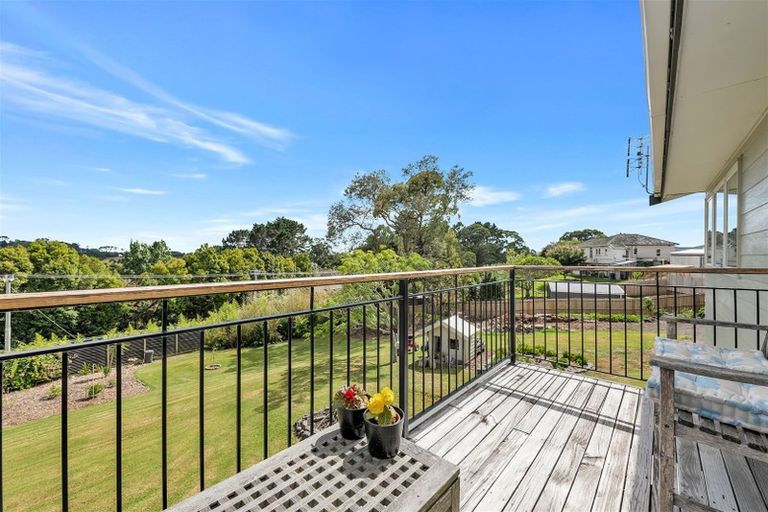 Photo of property in 65 Sandstone Road, Whitford, Manurewa, 2576